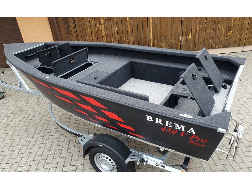 Brema 450v Fishing Pro neuf, 25.500 € TTC - AVENTURE YACHTING